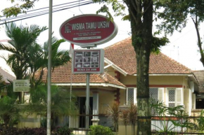 Wisma Tamu UKSW